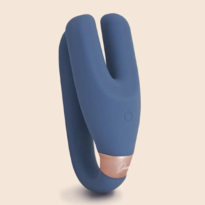 deia wearable vibrator in teal color