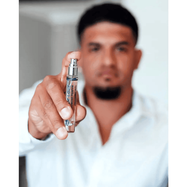 Eye Of Love Attract Her Unscented Pheromones - Dreamy Desire