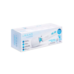Le Wand Classique Petite retail box front showing IPX7 waterproof and USB-C ready callouts