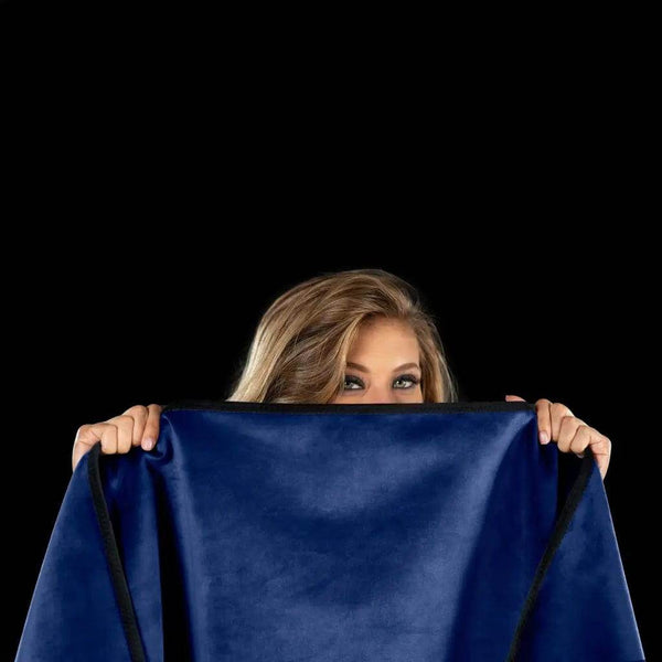 Liberator Fascinator Throw Mini Size - Dreamy Desire