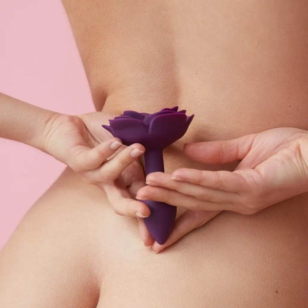 Love to Love Open Roses Small Silicone Butt Plug - Dreamy Desire