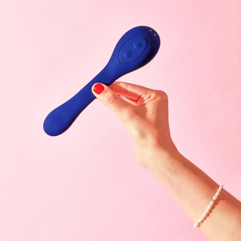 Puissante Vibrators Puissante Coco Bendable Dual Stimulator Suction Vibrator (Blue)