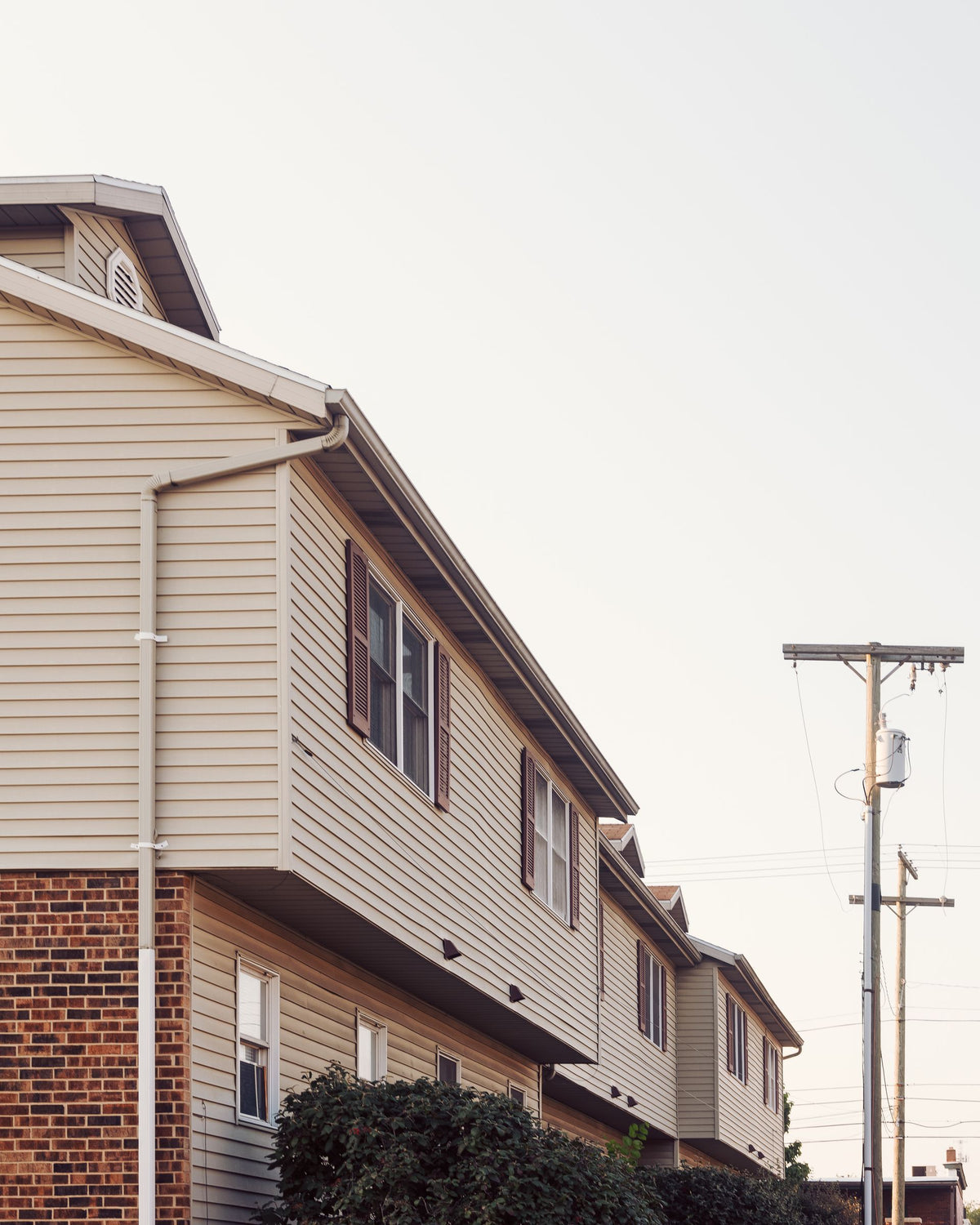 Row of houses in a suburban neighbourhood